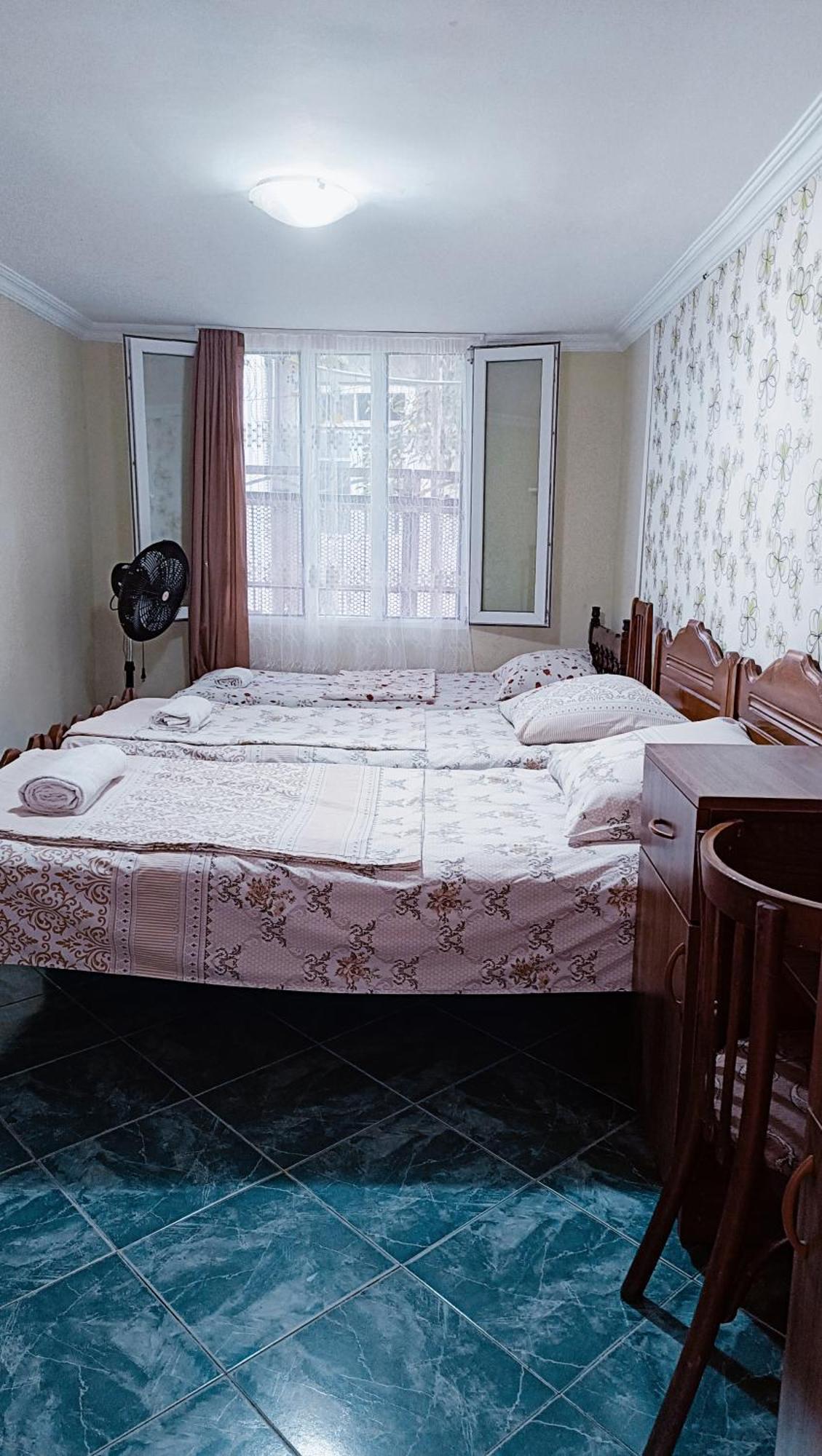 קובולטי Guesthouse Mery מראה חיצוני תמונה