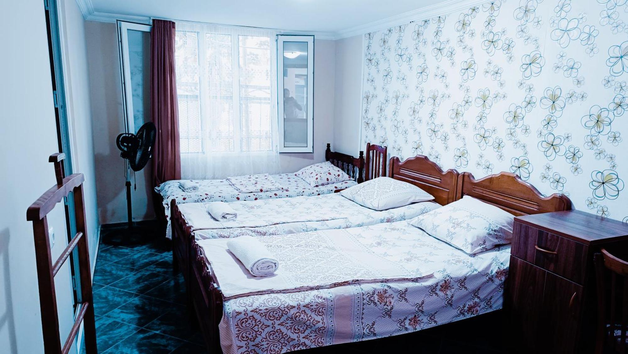 קובולטי Guesthouse Mery מראה חיצוני תמונה