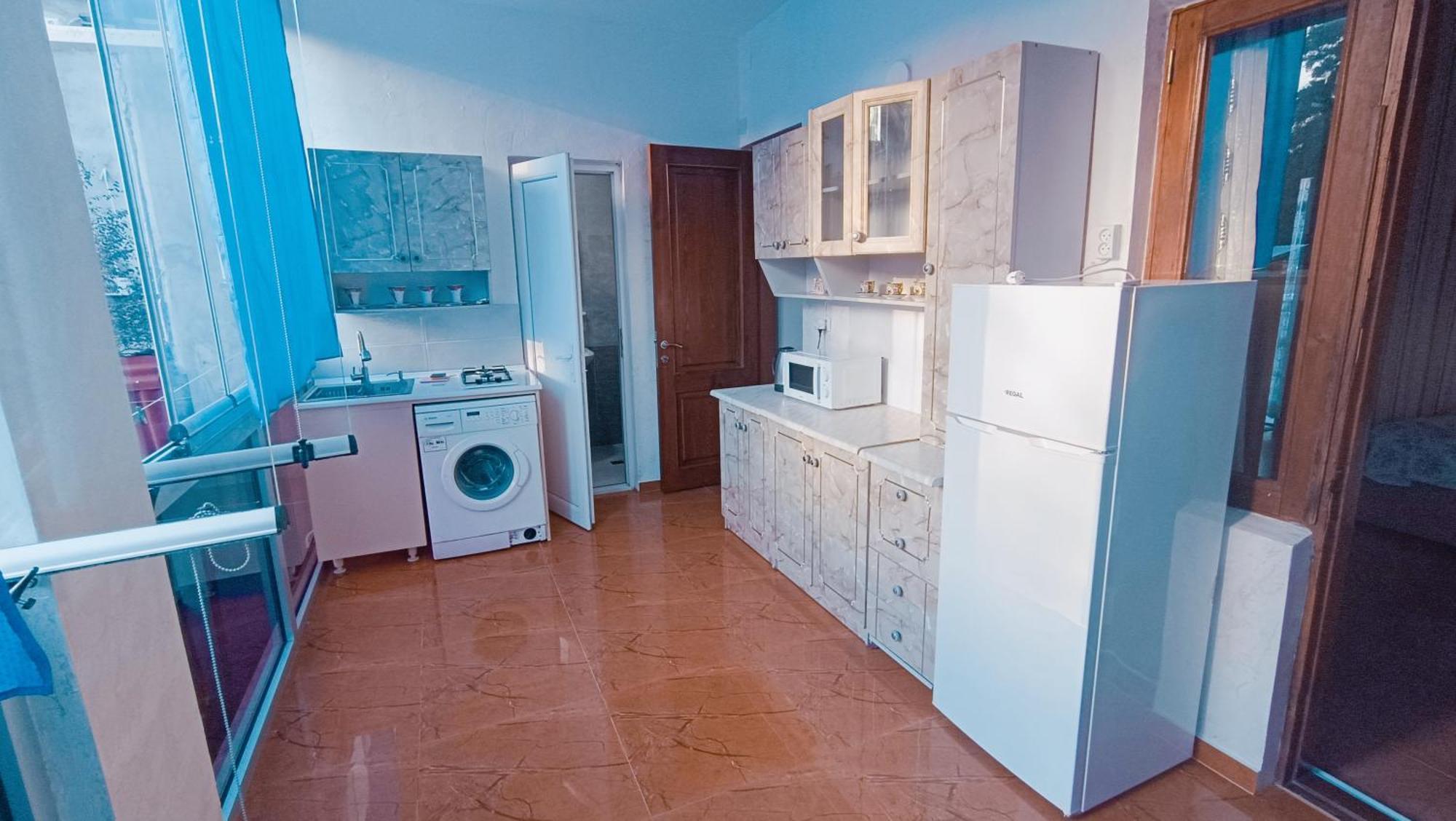 קובולטי Guesthouse Mery מראה חיצוני תמונה