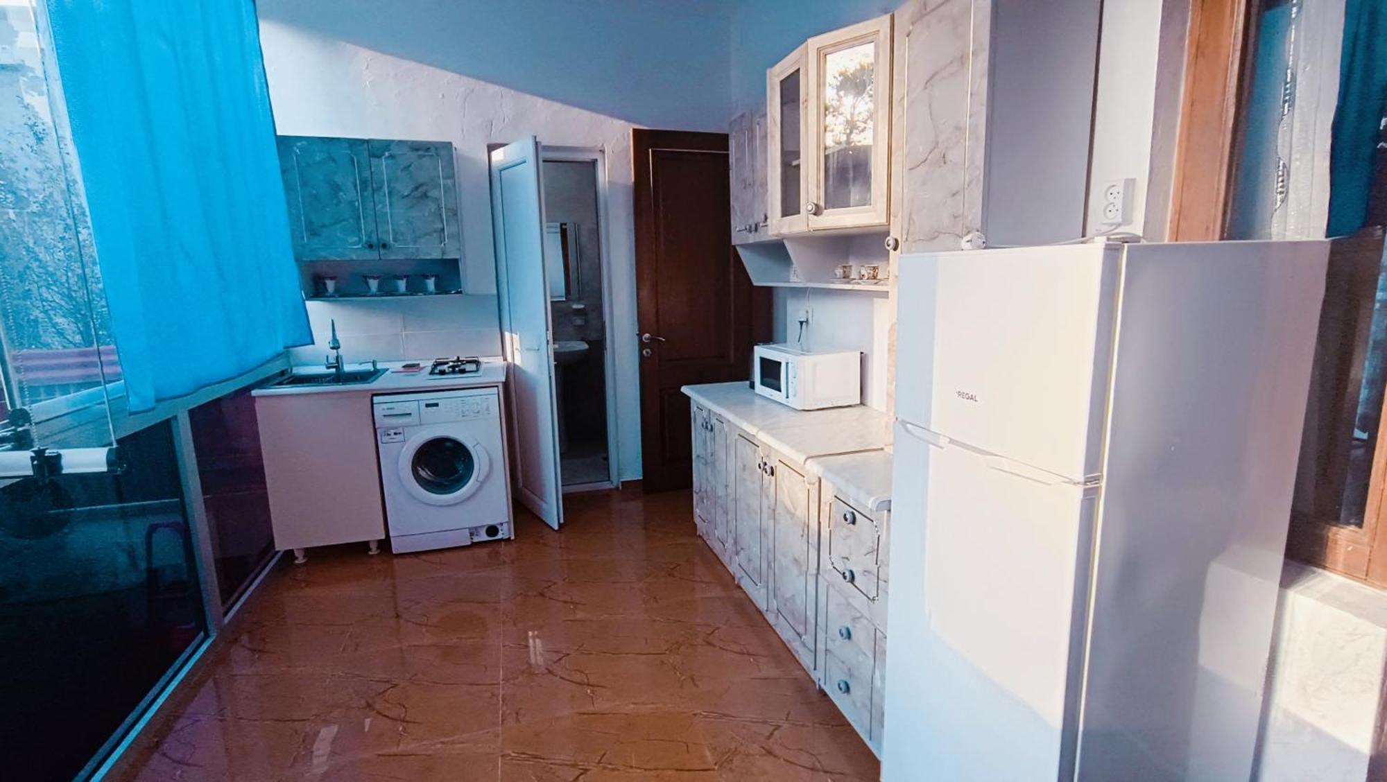 קובולטי Guesthouse Mery מראה חיצוני תמונה